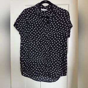 BeachLunchLounge Black and White Floral Button-Up Shirt